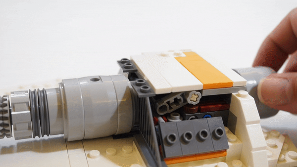 LEGO UCS Snowspeeder braking flaps mechanism
