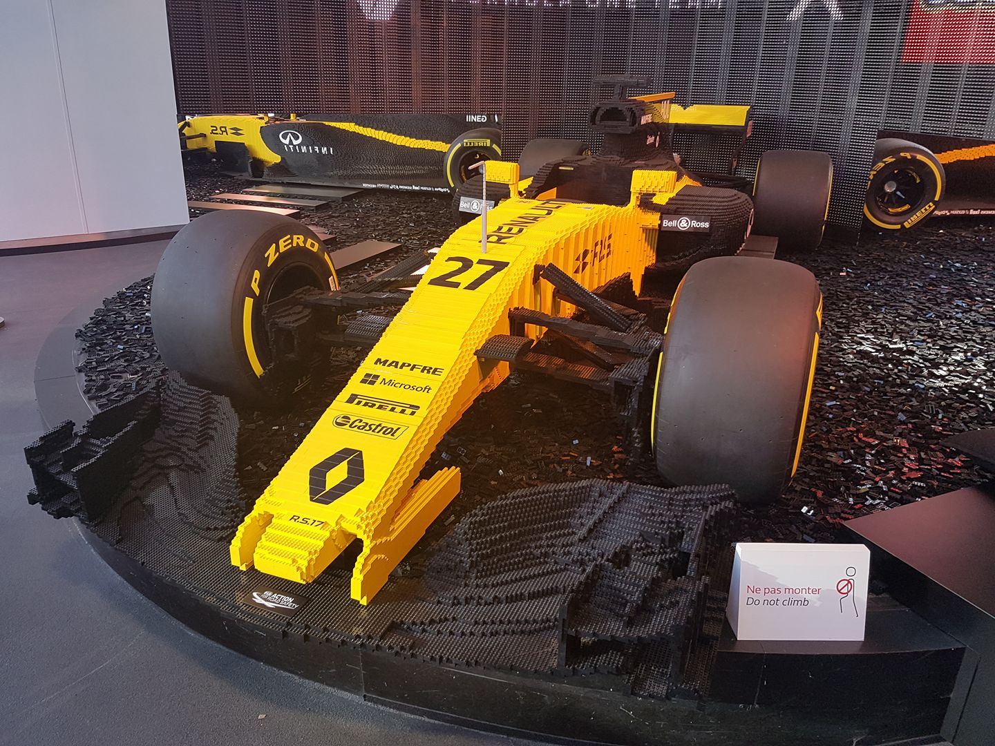 Life sized LEGO Renault RS17