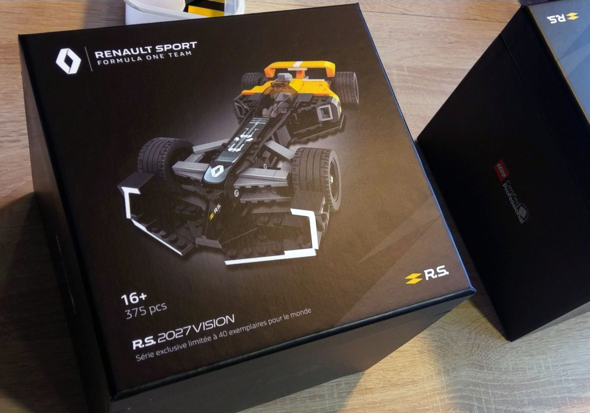 Brickfinder Lego Renault Sport Formula One Team Sales Event