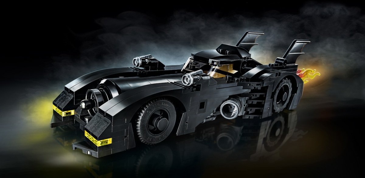 lego-dc-batmobile-limited-edition-1989-40433-gwp-0002