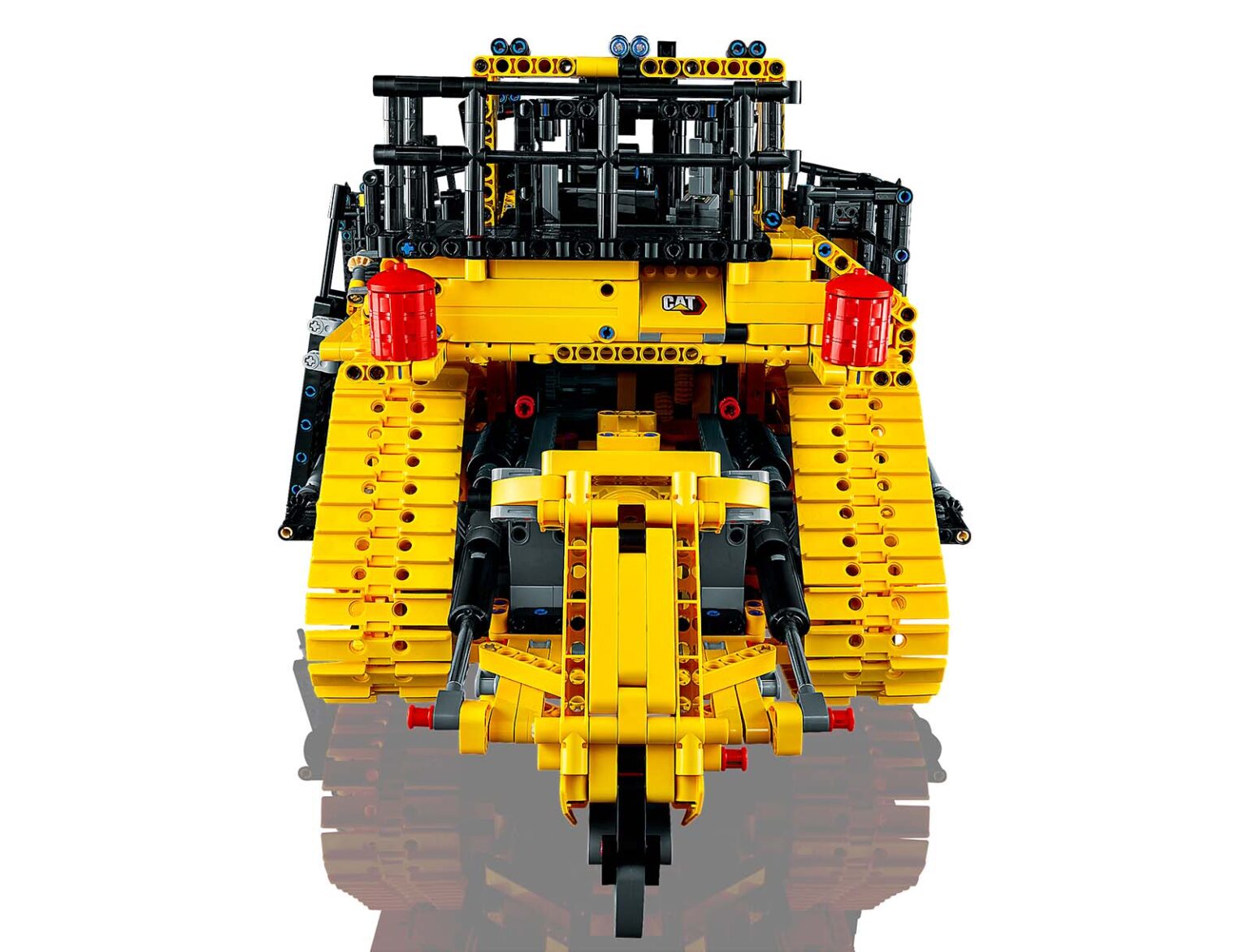 Brickfinder LEGO Technic AppControlled CAT D11 Bulldozer 42131 First